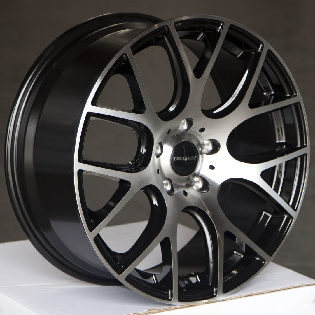 Circuit CP31 Gloss Black/Machined