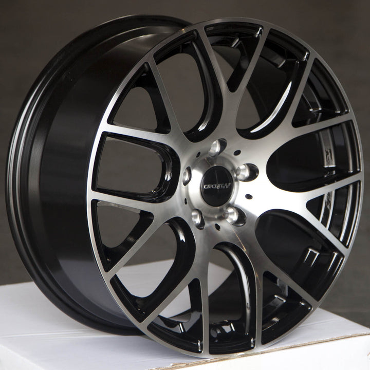 Circuit CP31 Gloss Black/Machined