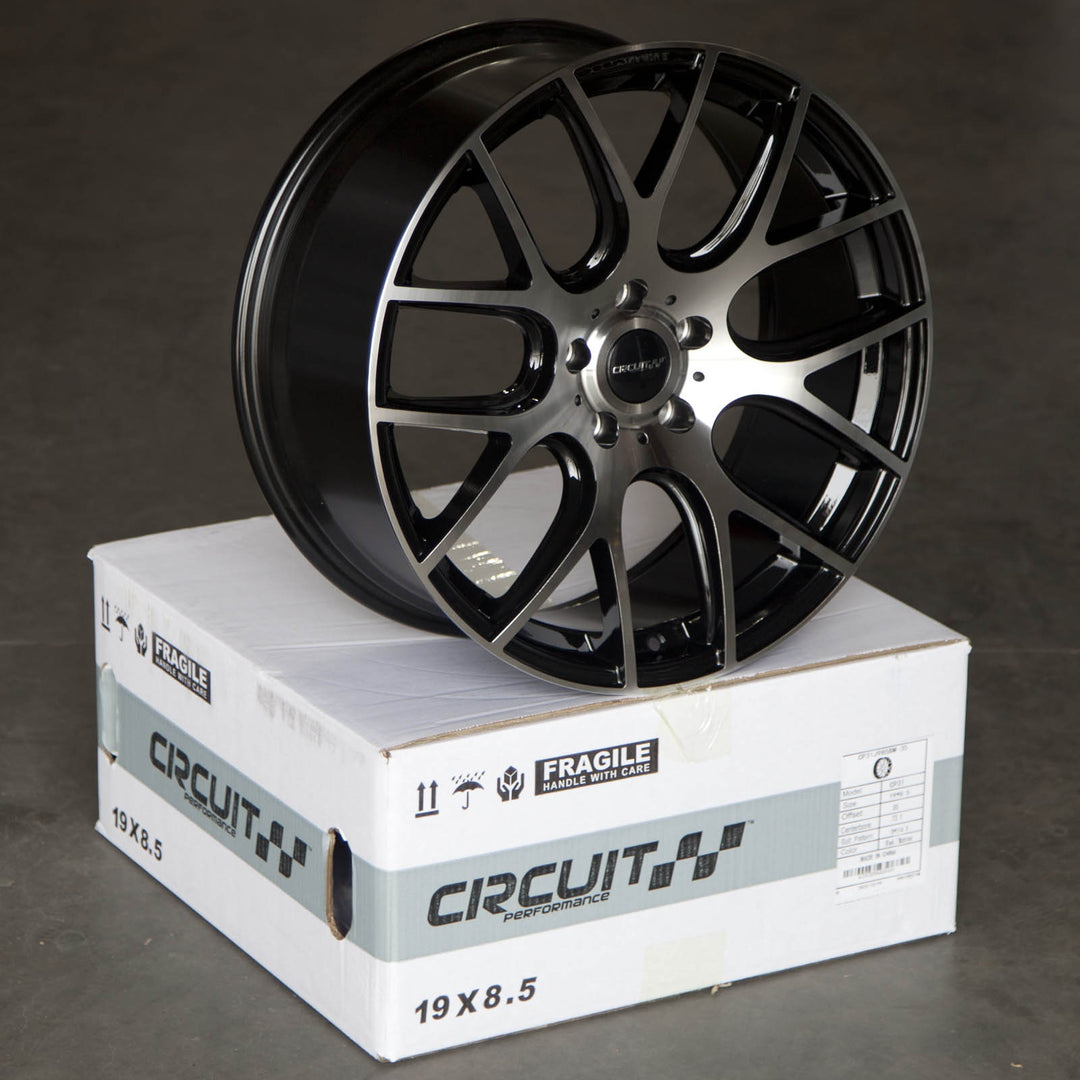Circuit CP31 Gloss Black/Machined