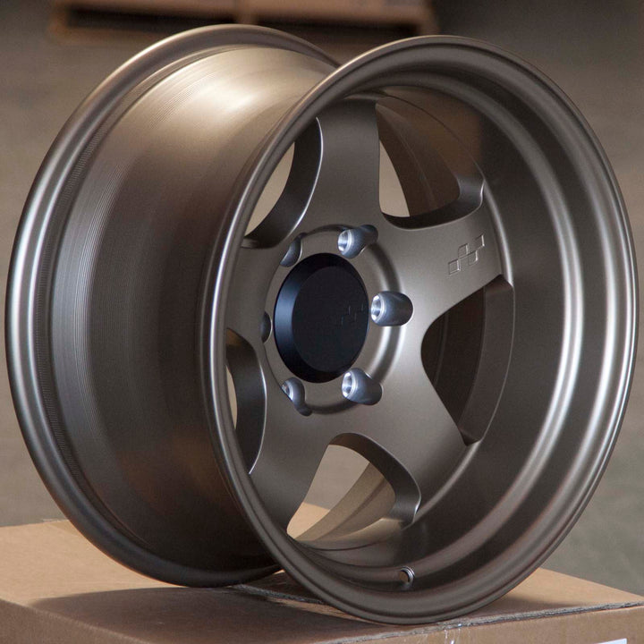 Circuit Hayford Matte Bronze