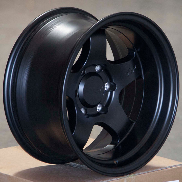 Circuit Hayford Matte Black