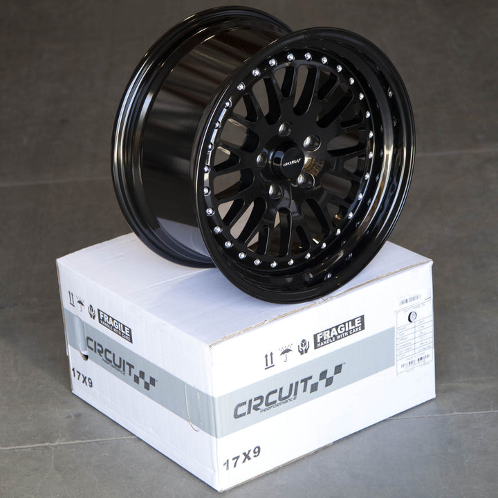 Circuit CP21 Full Gloss Black