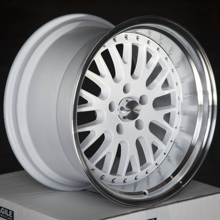 Circuit CP21 Gloss White