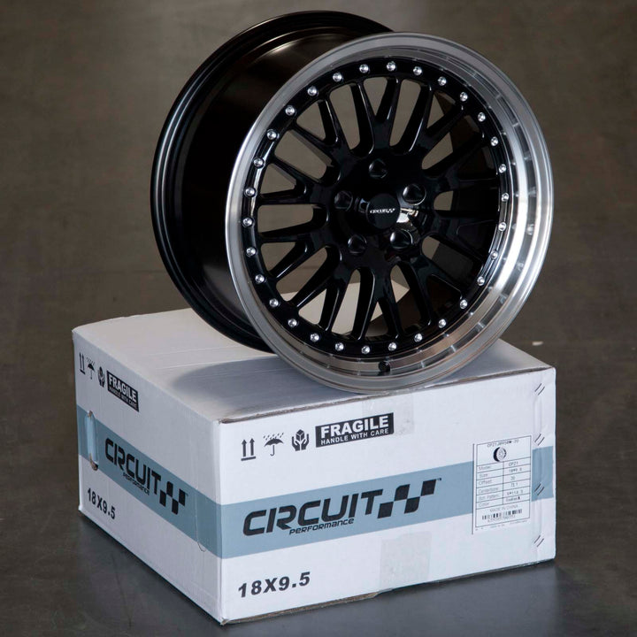 Circuit CP21 Gloss Black ML