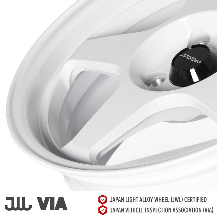 Circuit CP22 Gloss White