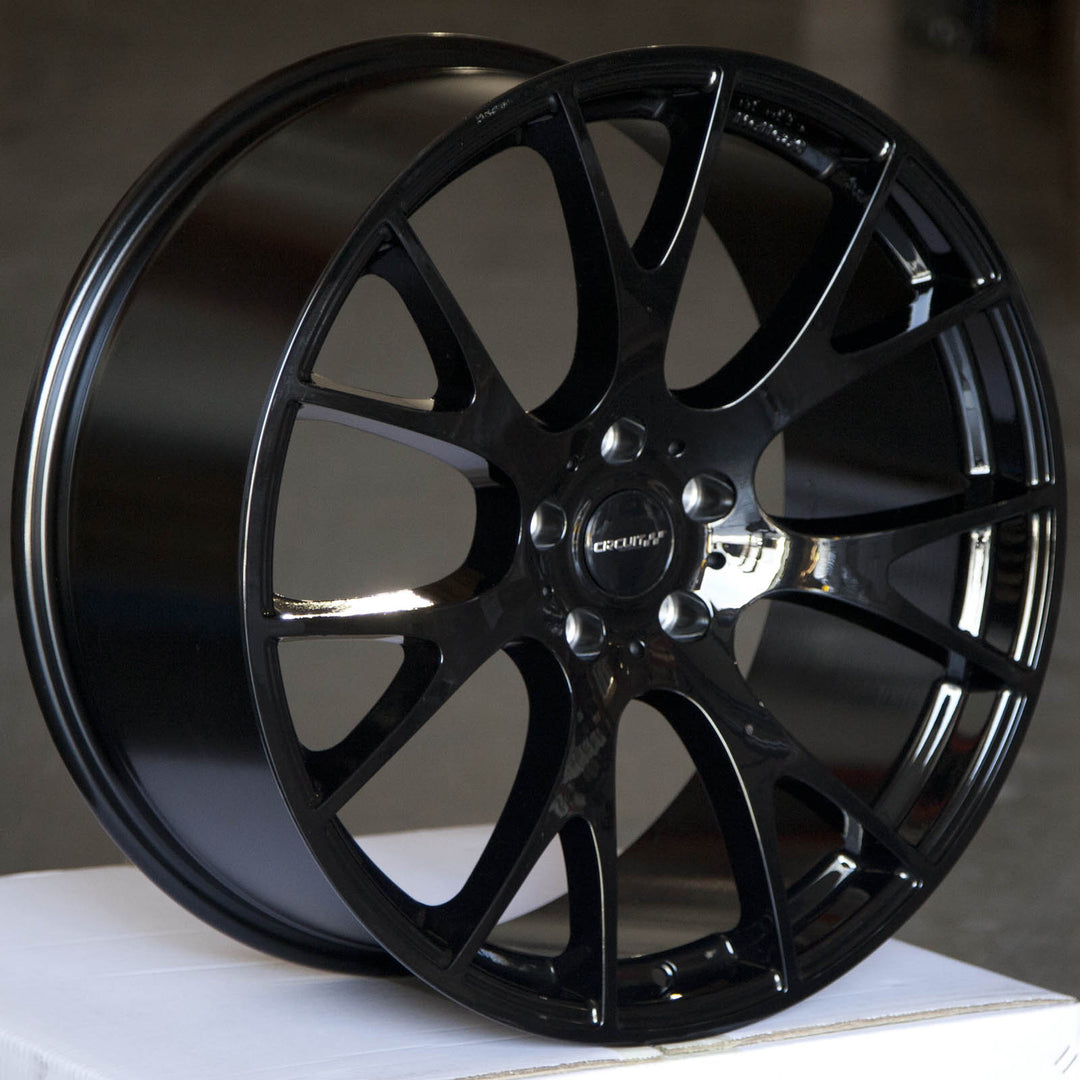 Circuit CP31 Full Gloss Black