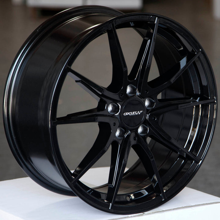 Circuit CP35 Full Gloss Black