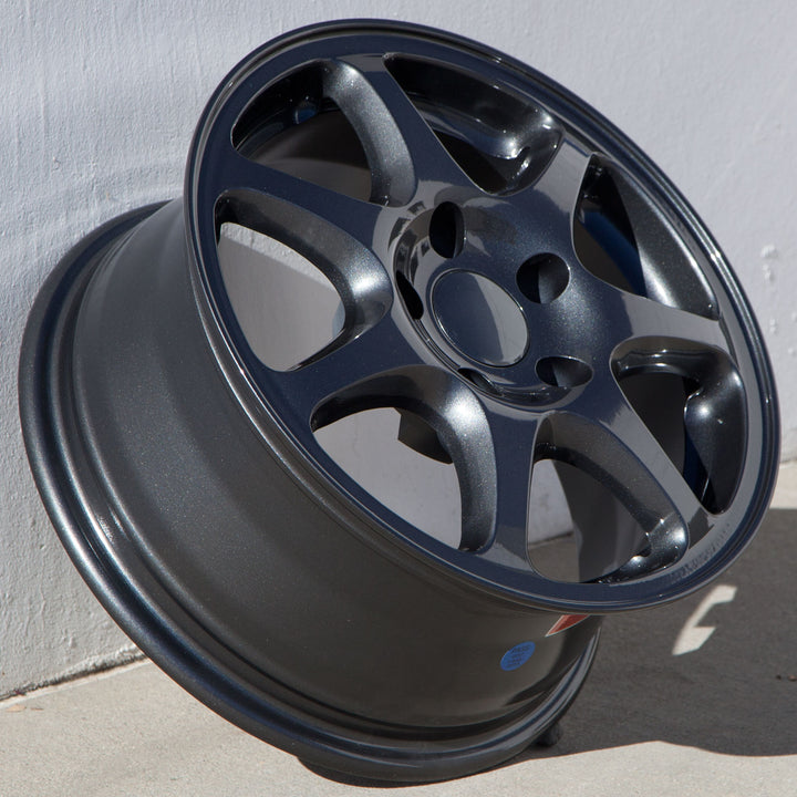 Circuit CP42 Gloss Gunmetal