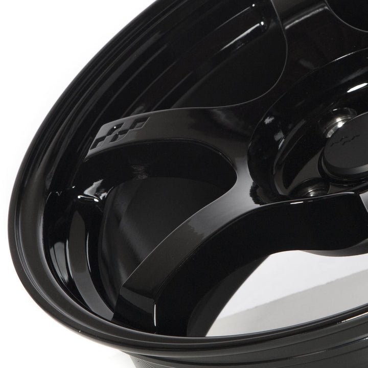 Circuit CSF1 Gloss Black