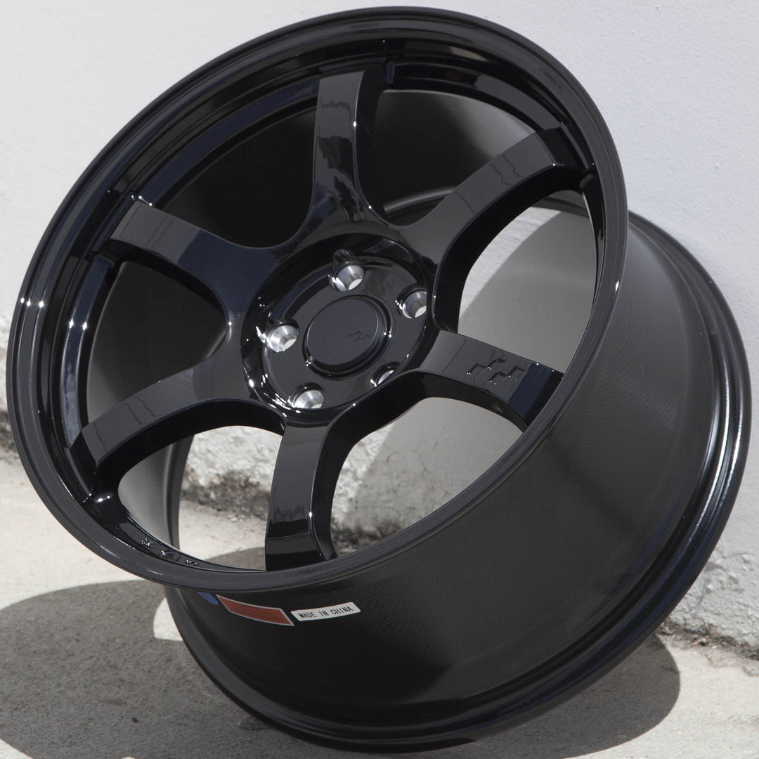 Circuit CSF1 Gloss Black