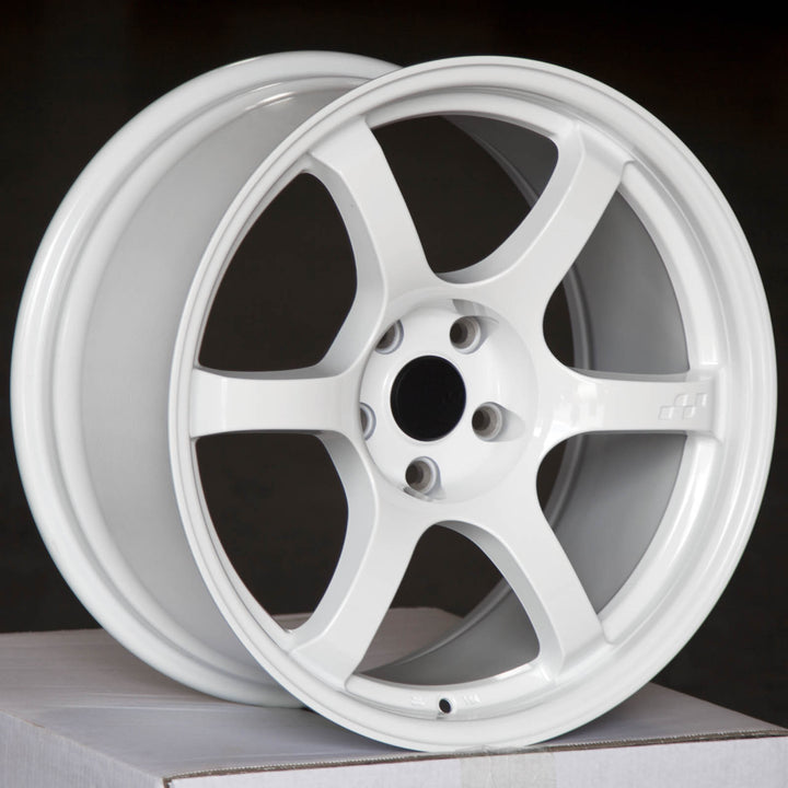 Circuit CSF1 Gloss White