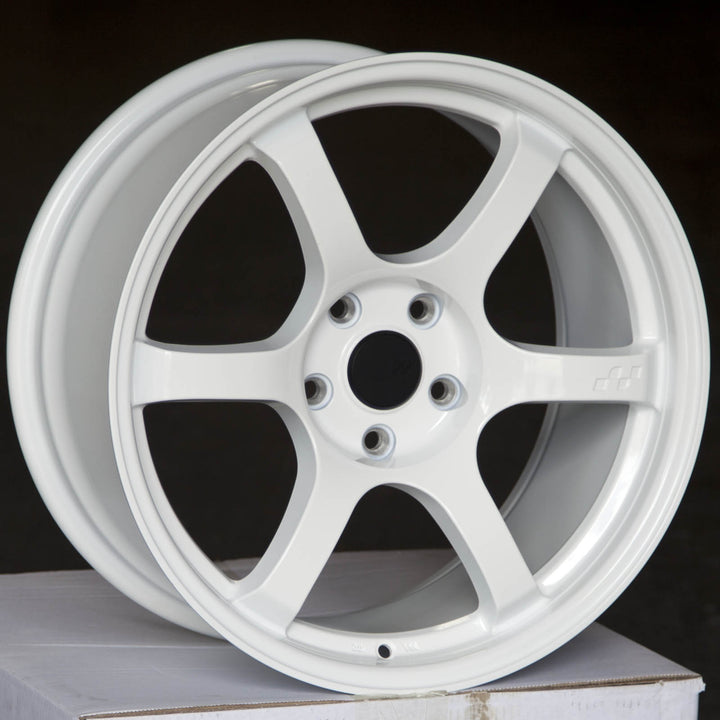 Circuit CSF1 Gloss White