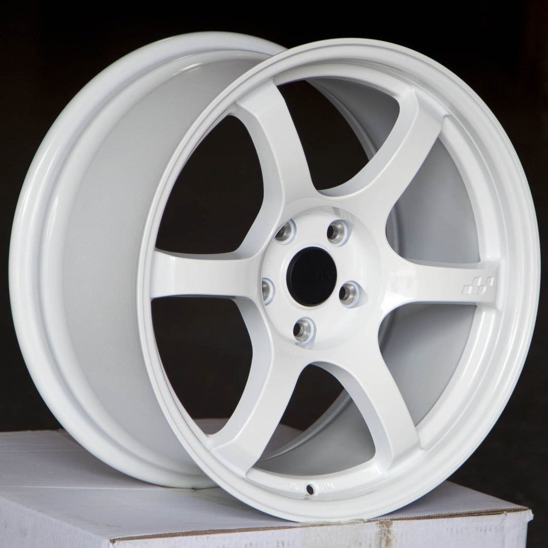 Circuit CSF1 Gloss White