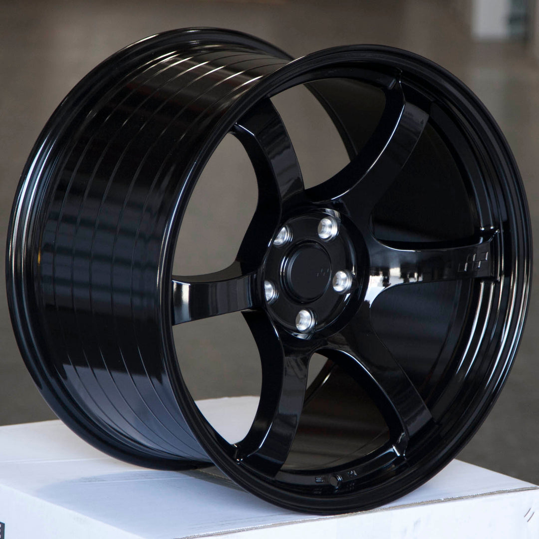 Circuit CSF1 Gloss Black