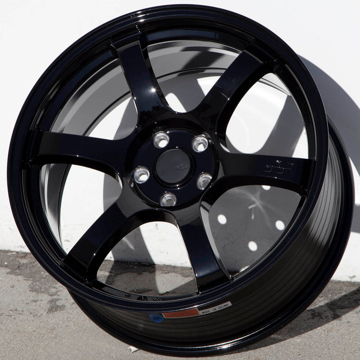 Circuit CSF1 Gloss Black