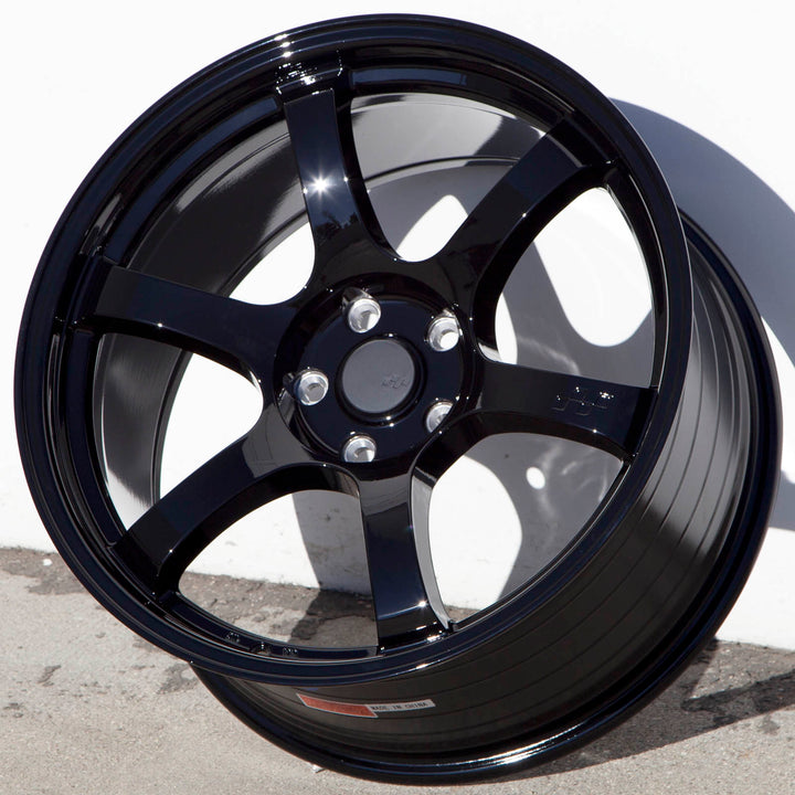 Circuit CSF1 Gloss Black