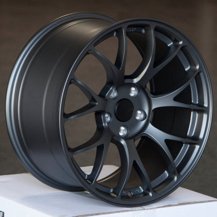 Circuit CSF2 Matte Gunmetal