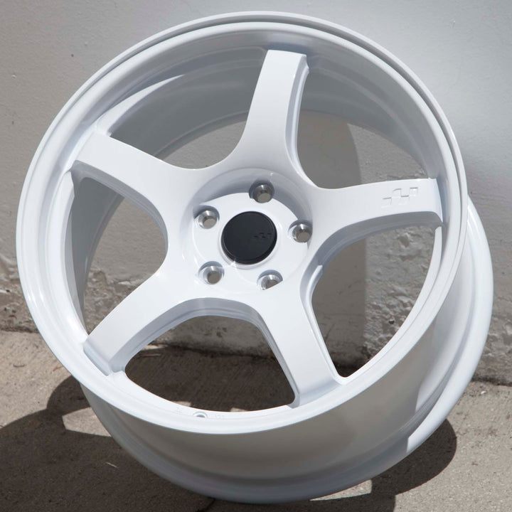 Circuit CSF5 Gloss White
