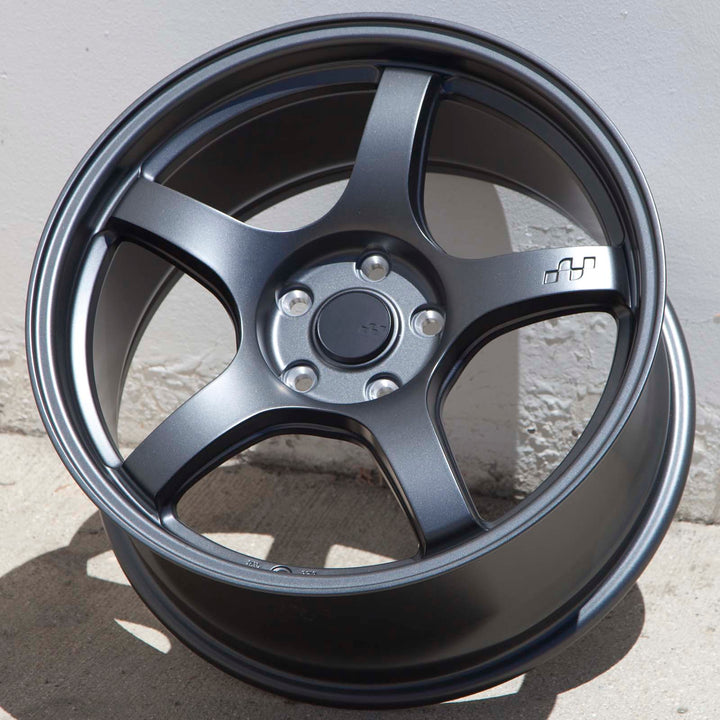 Circuit CSF5 Matte Gunmetal
