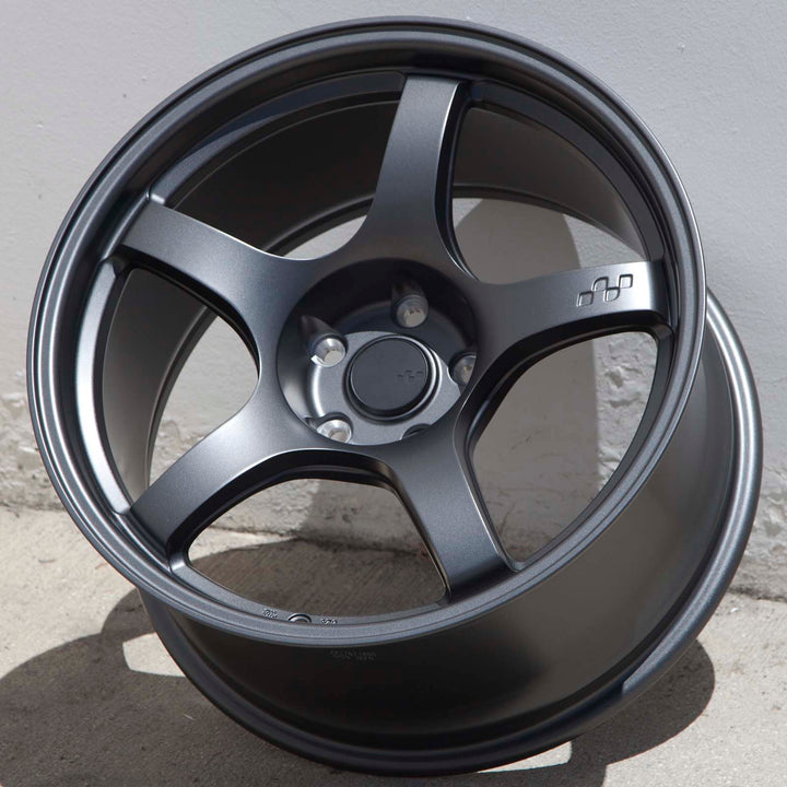 Circuit CSF5 Matte Gunmetal