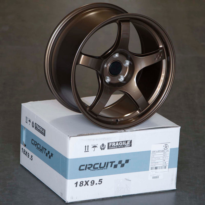 Circuit CSF5 Gloss bronze multi-spoke alloy wheel on box packaging, 5-lug bolt pattern