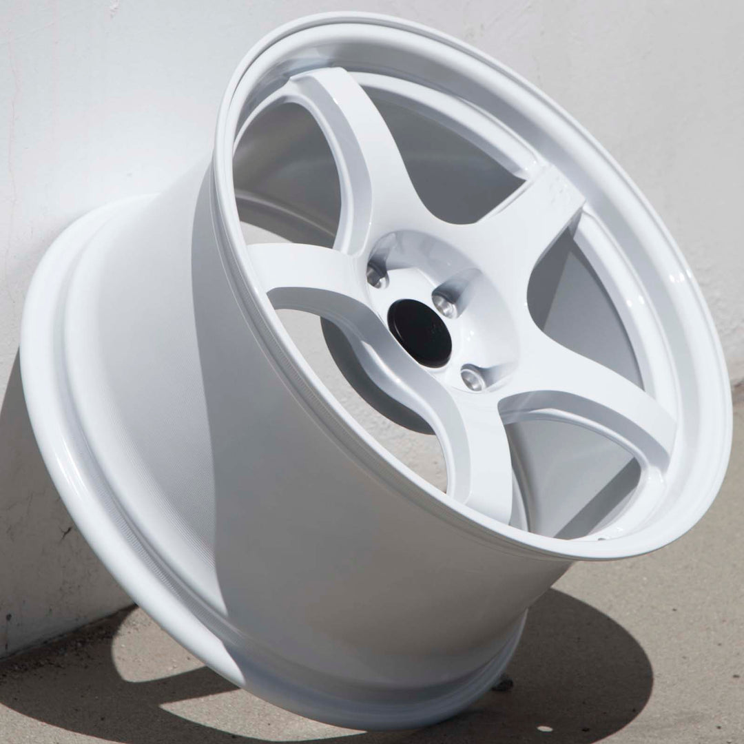 Circuit CSF5 Gloss White