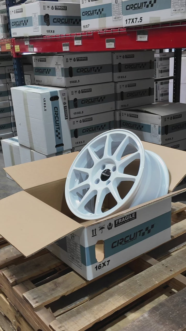 Circuit CP23 Gloss White